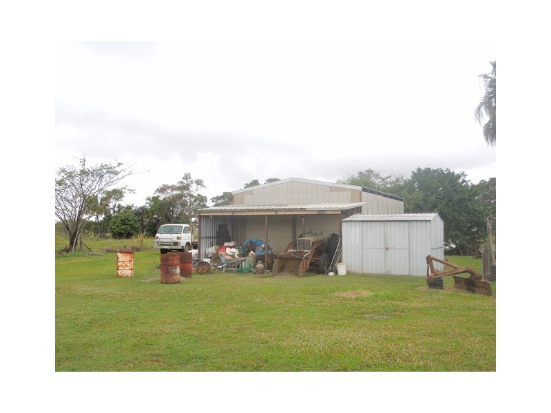 54 Hans Christian Street, Sarina QLD 4737