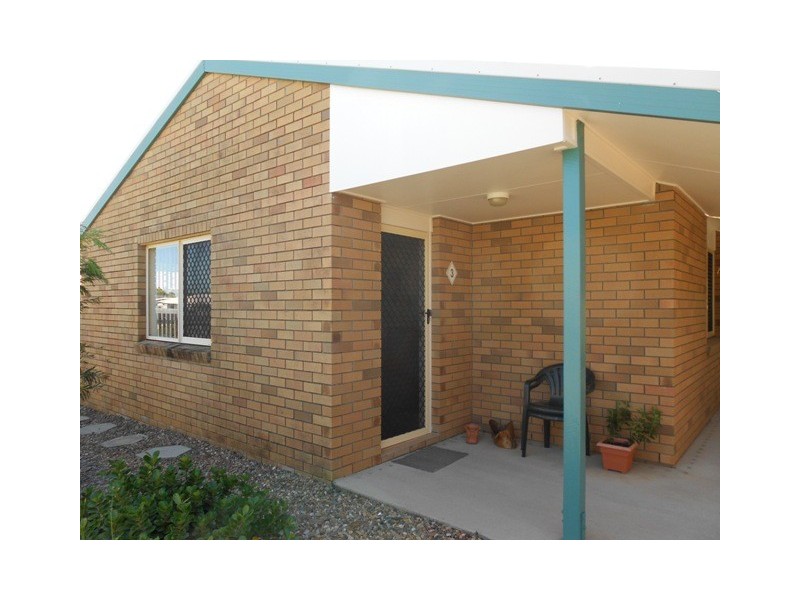 3/4 Don Wright Court, Andergrove QLD 4740