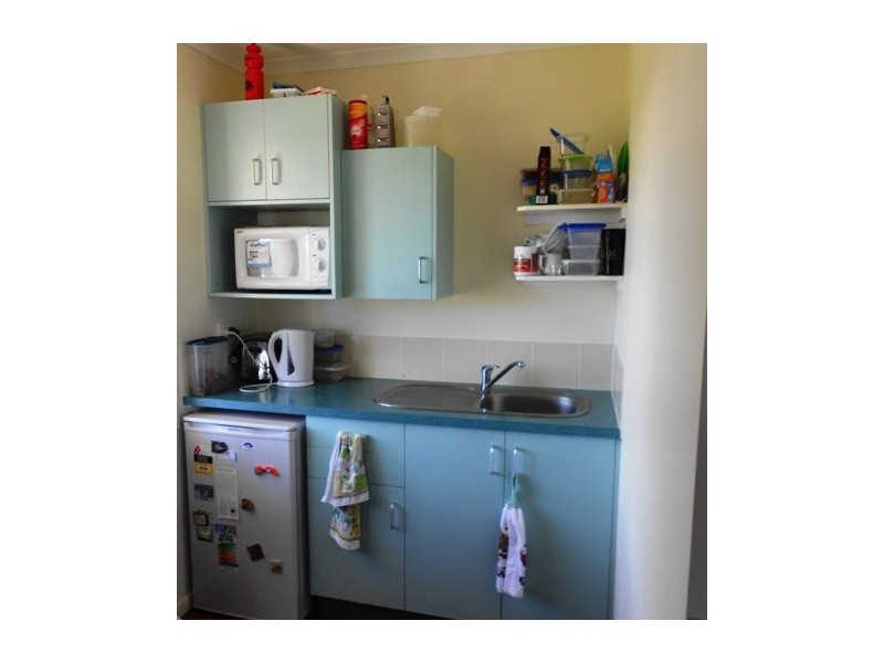 3/4 Don Wright Court, Andergrove QLD 4740