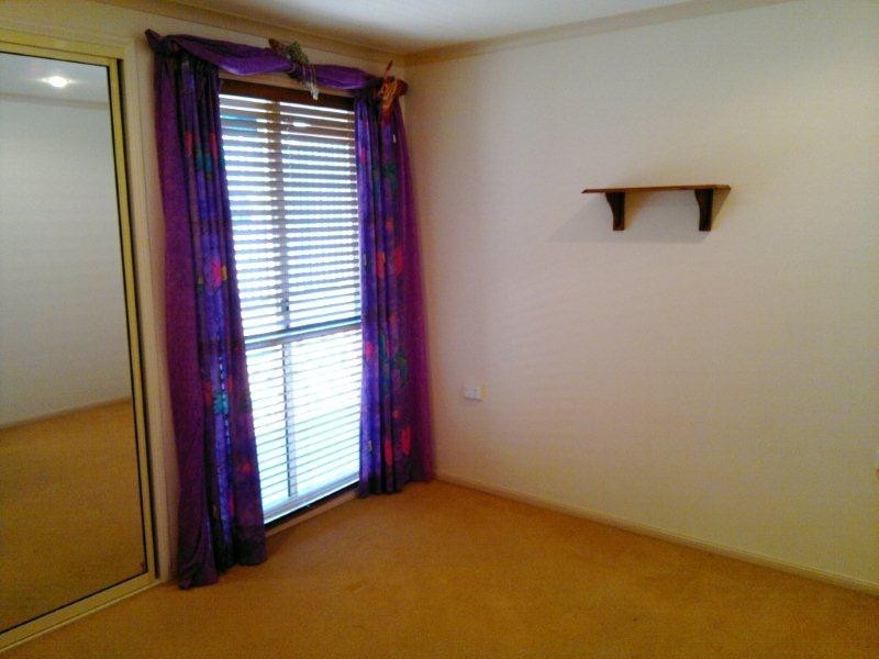 3 Herbert Way, Rural View QLD 4740