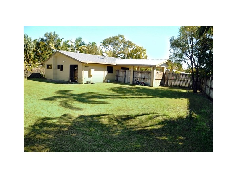 13 Burwood Close, Andergrove QLD 4740