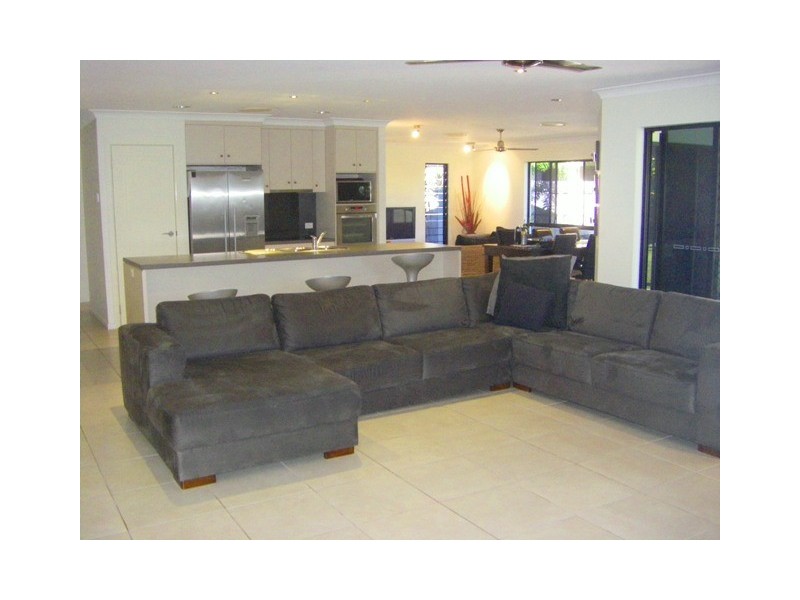 9 Corella Way, Blacks Beach QLD 4740