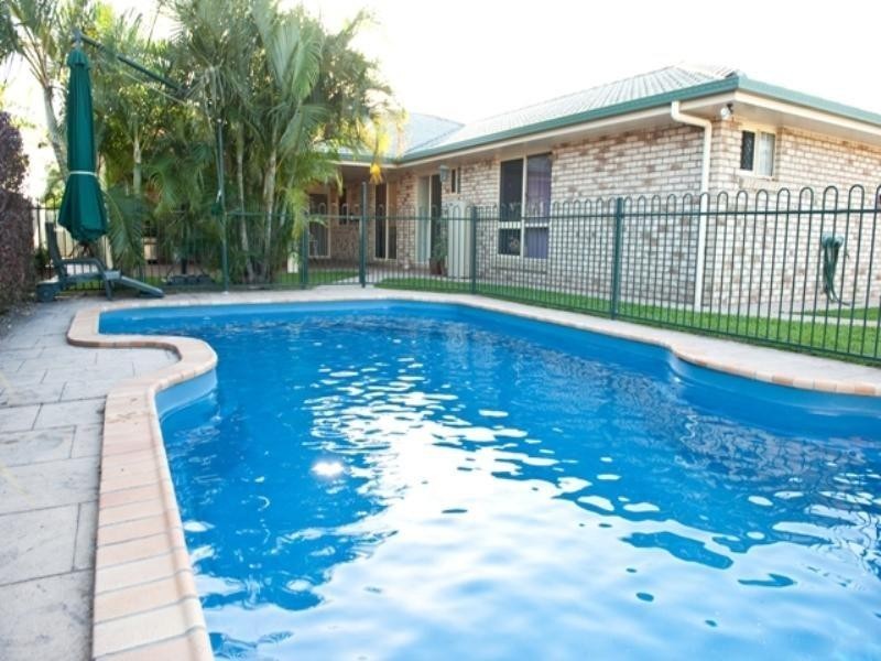 21 Windsor Court, Glenella QLD 4740
