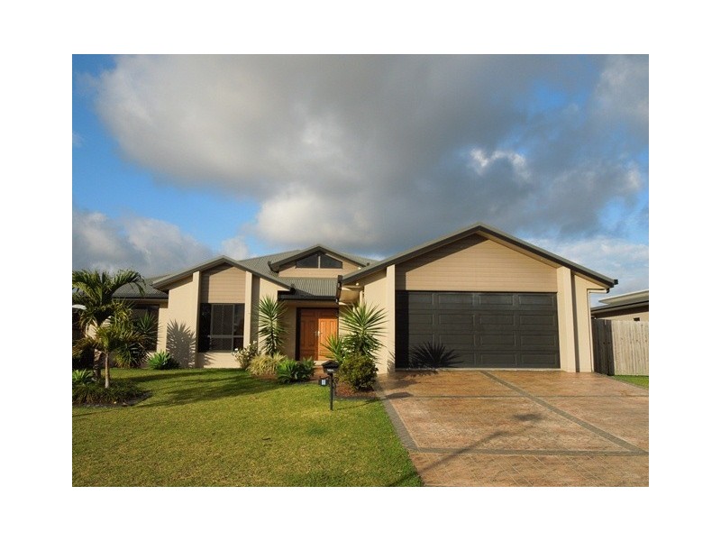 8 Pavillion Court, Glenella QLD 4740