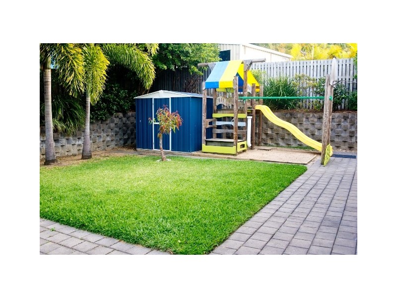 22 Cosford Drive, Eimeo QLD 4740