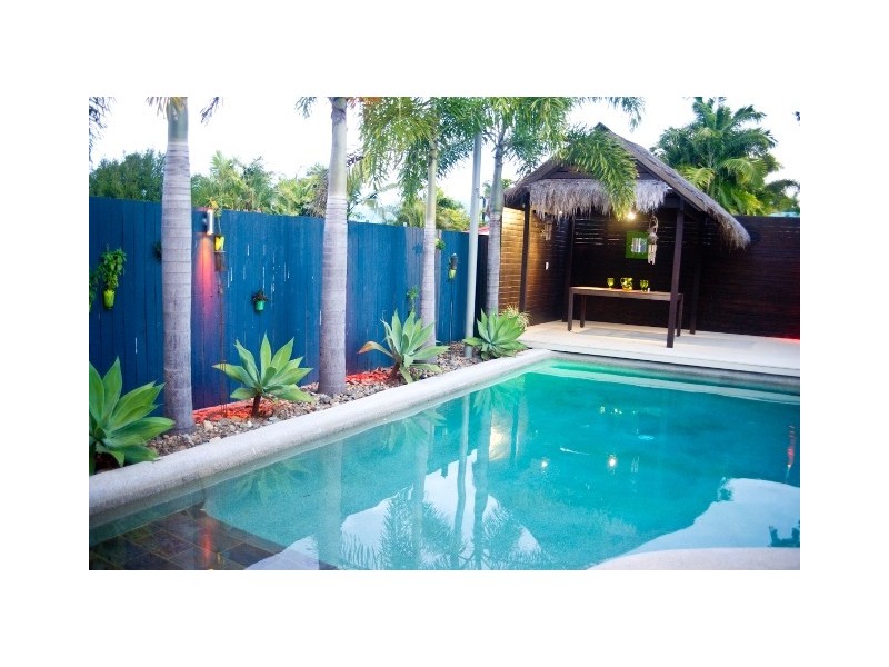 22 Cosford Drive, Eimeo QLD 4740