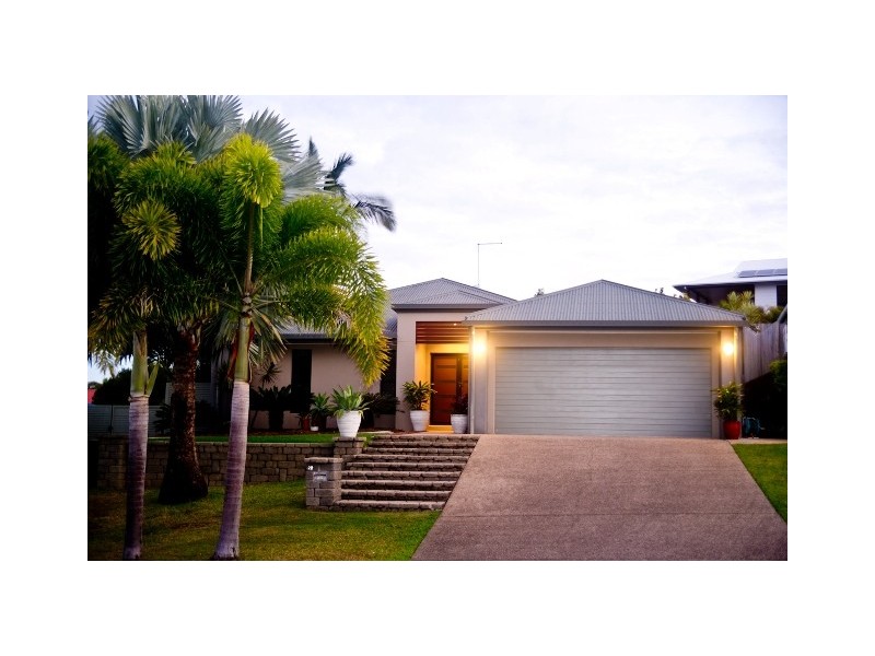22 Cosford Drive, Eimeo QLD 4740