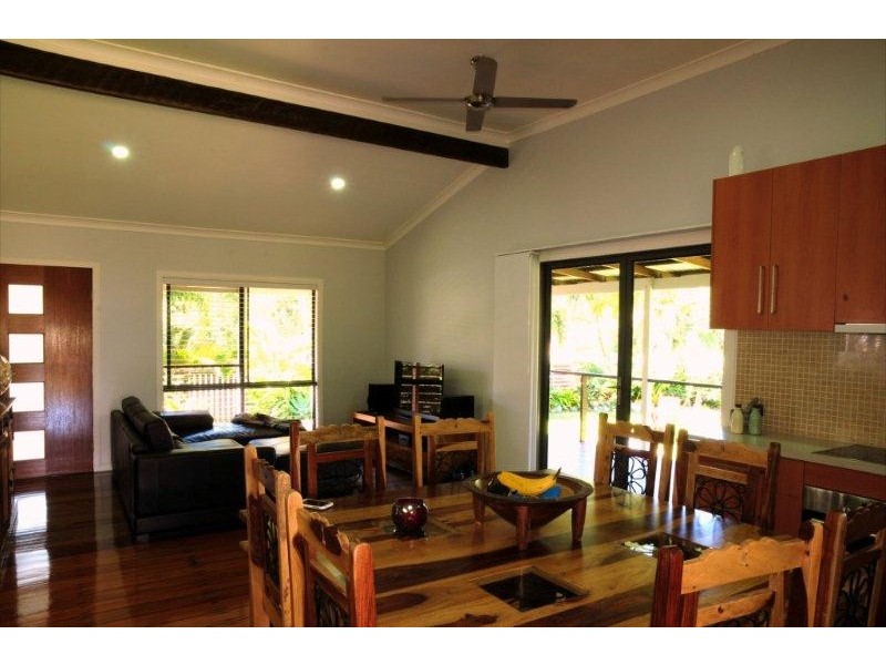 53 Waverley Street, Bucasia QLD 4750