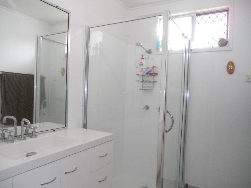 2 Eaglemount Road, Andergrove QLD 4740