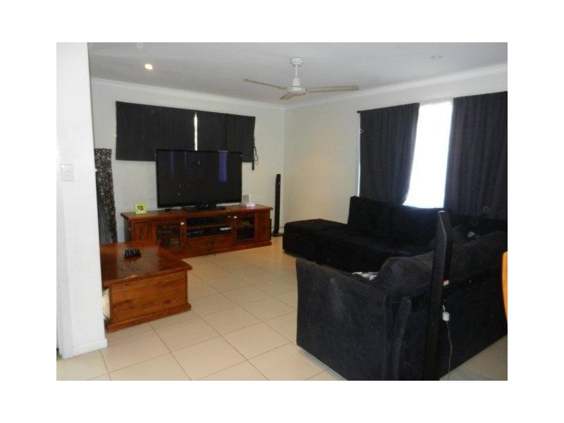 15 Downie Avenue, Bucasia QLD 4750