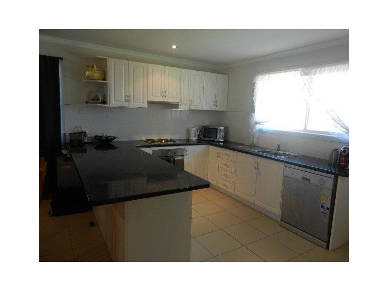 15 Downie Avenue, Bucasia QLD 4750