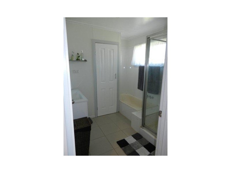 15 Downie Avenue, Bucasia QLD 4750