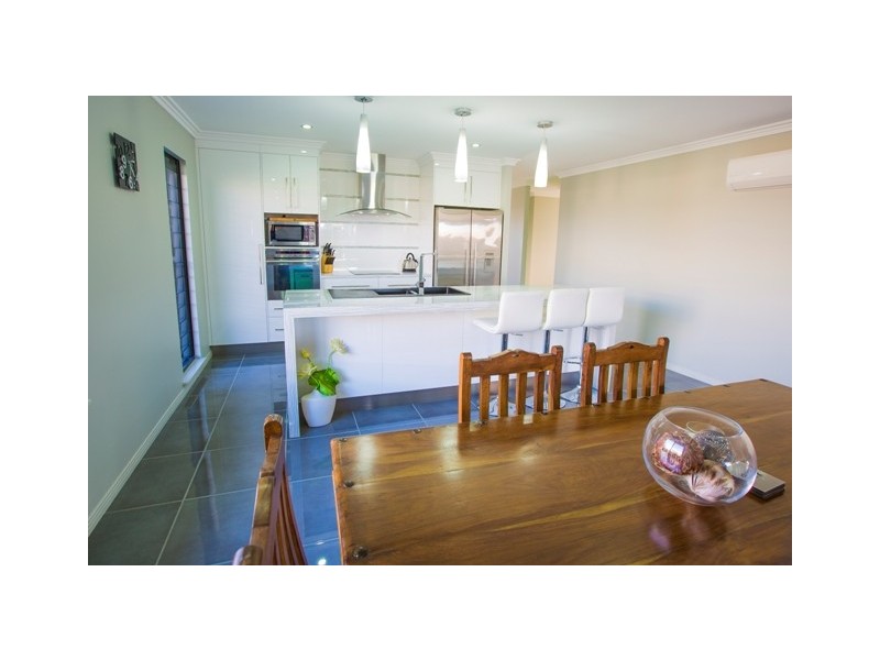 8 Roma Court, Beaconsfield QLD 4740