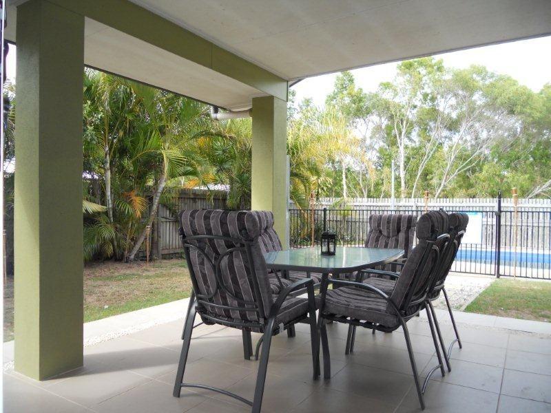 27 Michelle Crescent, Bucasia QLD 4750