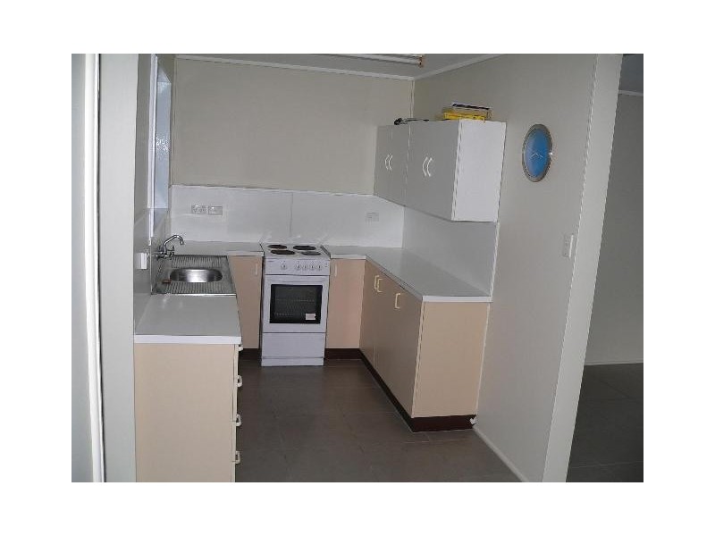 14 Graham Street, Koumala QLD 4738