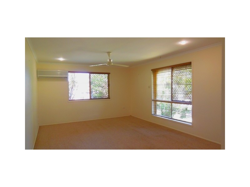 15 Henry Court, Beaconsfield QLD 4740