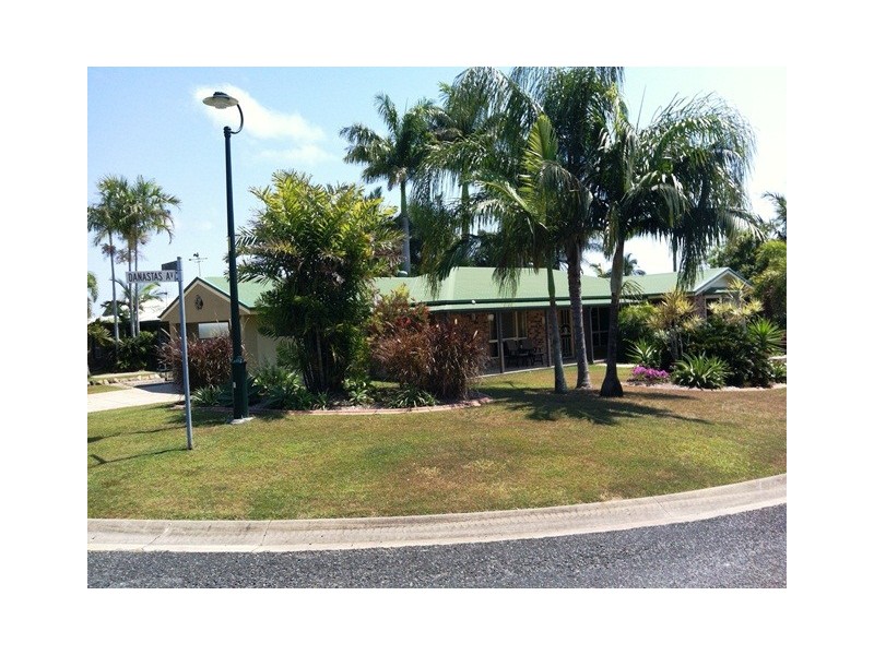 24 Danastas Avenue, Eimeo QLD 4740