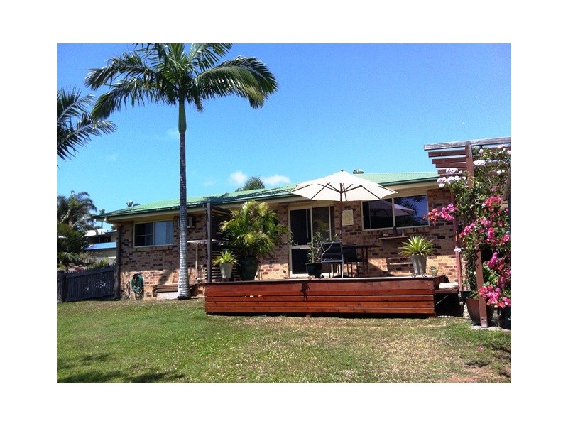 24 Danastas Avenue, Eimeo QLD 4740