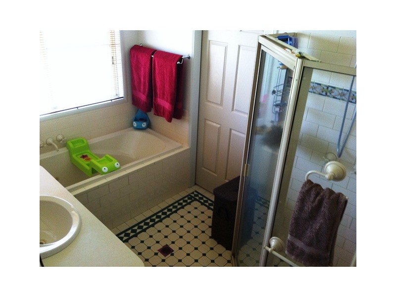 24 Danastas Avenue, Eimeo QLD 4740