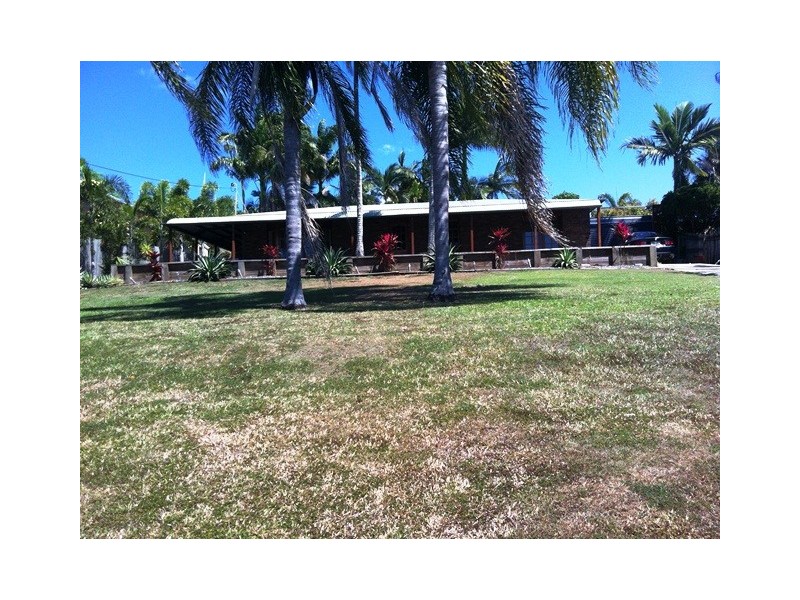 4 Gans Court, Eimeo QLD 4740