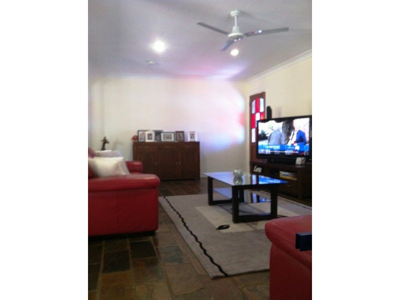 4 Gans Court, Eimeo QLD 4740