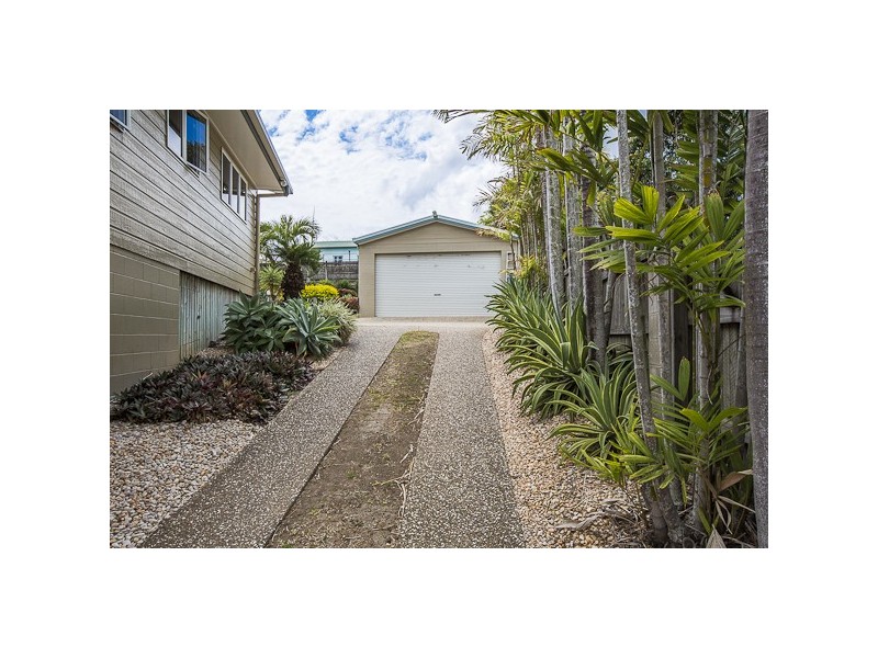 23 Grevillea Drive, Glenella QLD 4740