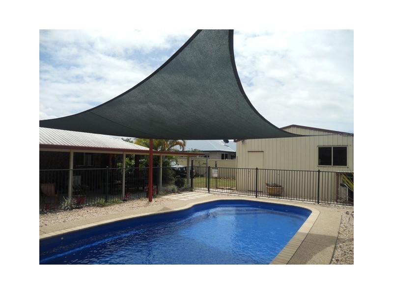 5 Schnapper Court, Andergrove QLD 4740
