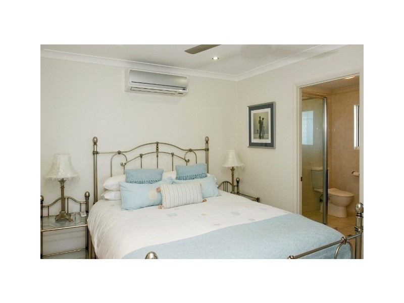 18 Sunrise Place, Blacks Beach QLD 4740