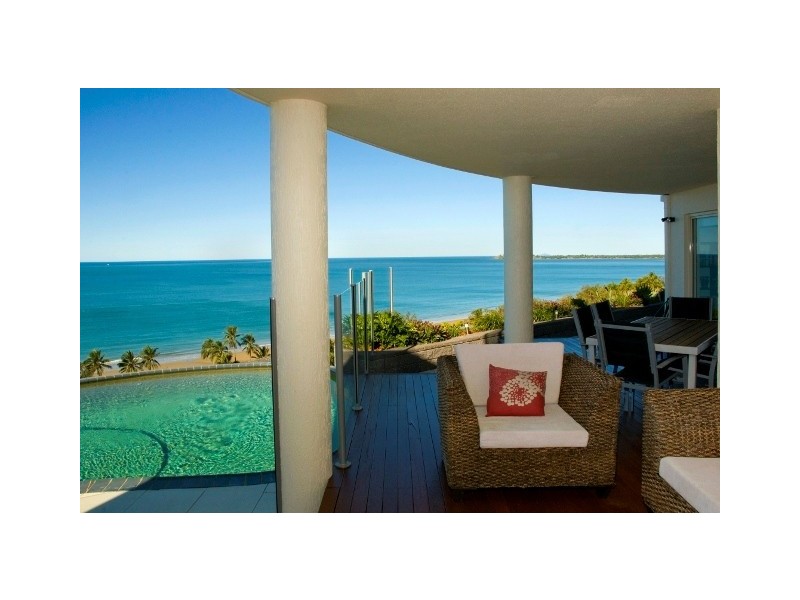 18 Sunrise Place, Blacks Beach QLD 4740