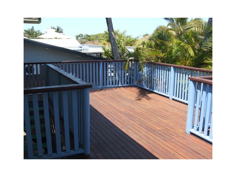 13 Scawfell Avenue, Slade Point QLD 4740