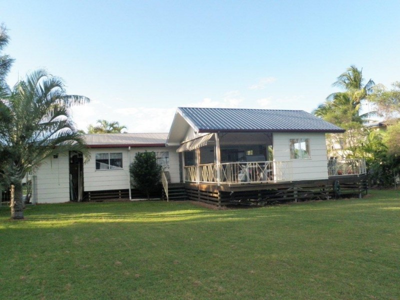 3 Caleb Crescent, Dysart QLD 4745