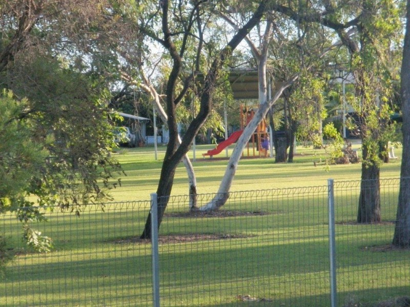 3 Caleb Crescent, Dysart QLD 4745