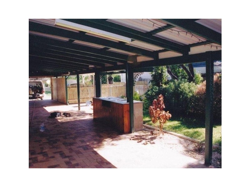 2 Hydrangea Court, Beaconsfield QLD 4740