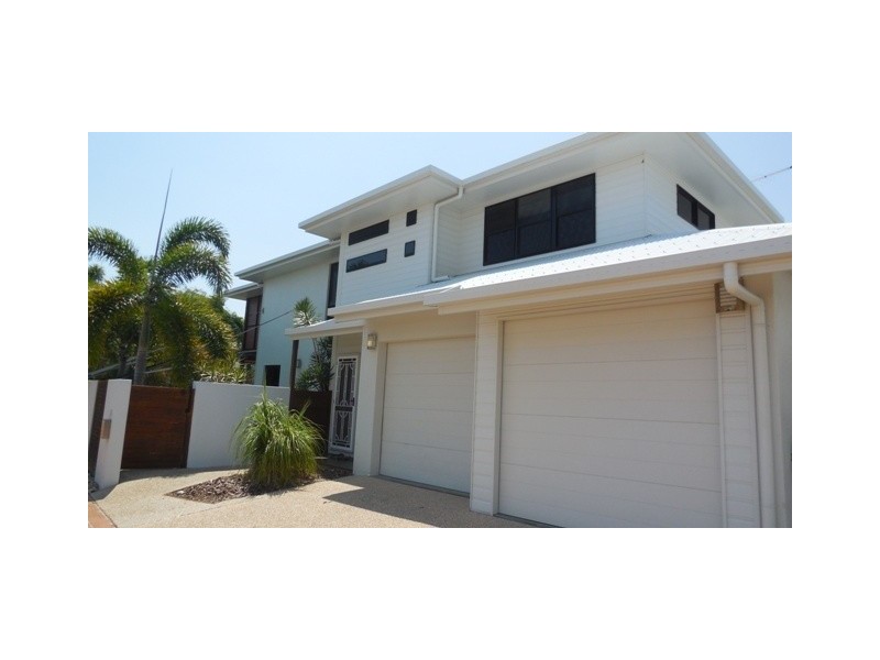 24 Seafarer Court, Blacks Beach QLD 4740