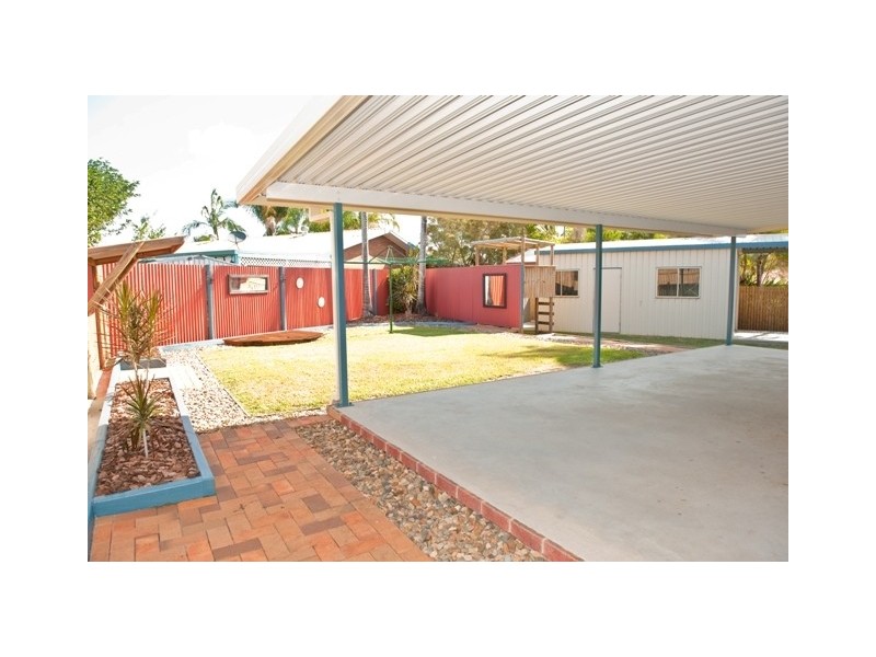 4 Pandanus Street, Beaconsfield QLD 4740