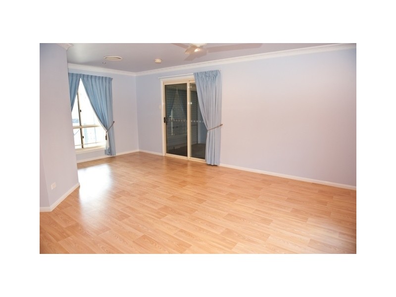 4 Pandanus Street, Beaconsfield QLD 4740