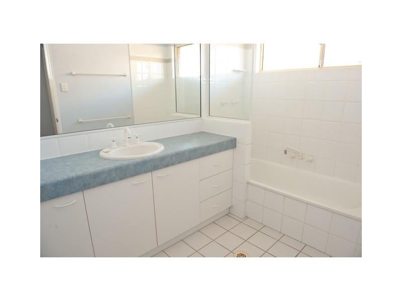 4 Pandanus Street, Beaconsfield QLD 4740