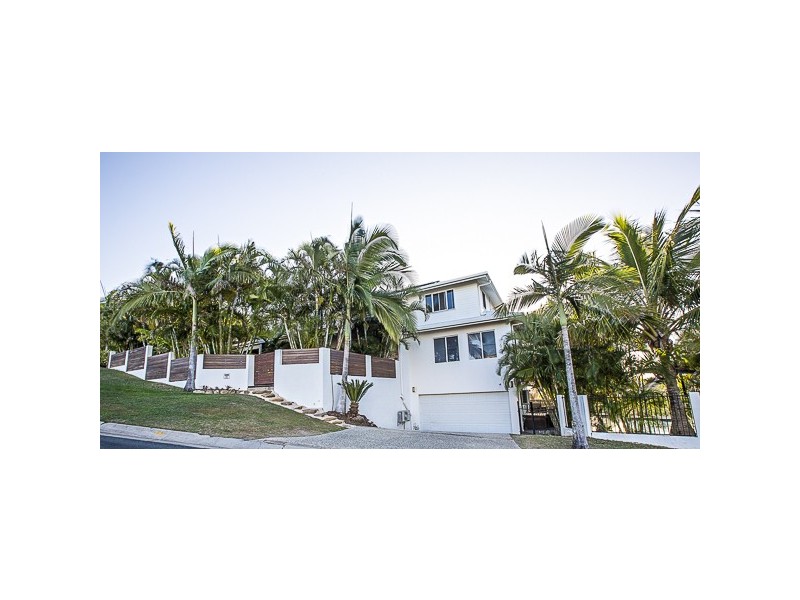 11 Sunrise Place, Blacks Beach QLD 4740