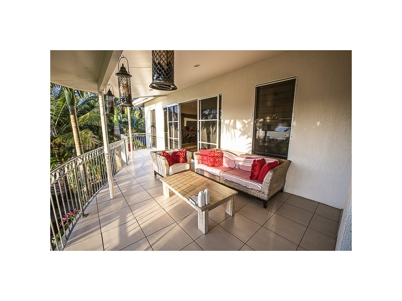 11 Sunrise Place, Blacks Beach QLD 4740