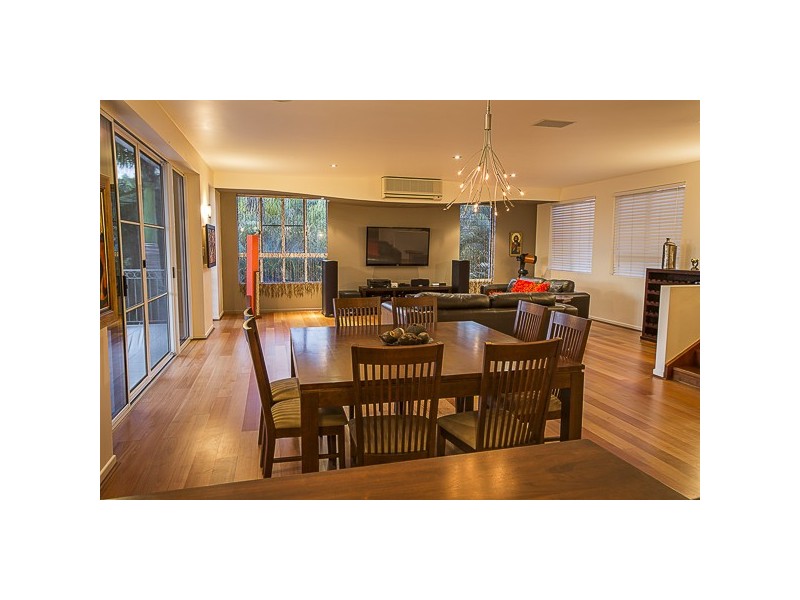 11 Sunrise Place, Blacks Beach QLD 4740