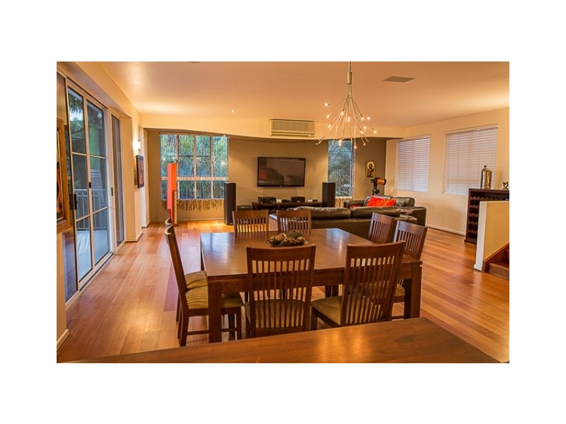 11 Sunrise Place, Blacks Beach QLD 4740