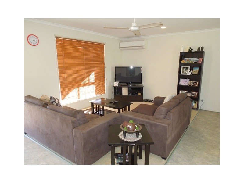 6 Abel Tasman Court, Rural View QLD 4740