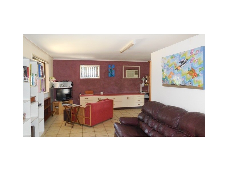 16 Napier Street, South Mackay QLD 4740