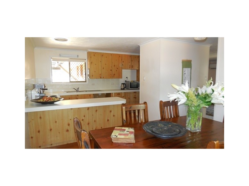 6 Ash Street, Slade Point QLD 4740