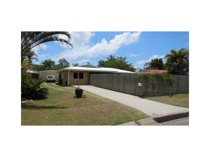 15 Leister Court, Bucasia QLD 4750