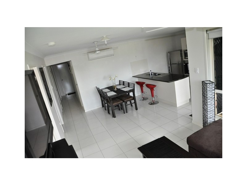 12 Hangan, Bucasia QLD 4750