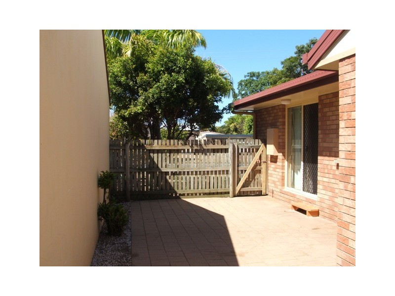 27 Shakespeare Street, East Mackay QLD 4740