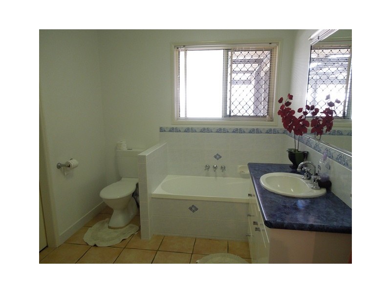 10 Audrena Street, Hay Point QLD 4740