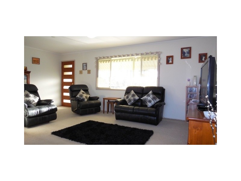 12 Tasman Court, Andergrove QLD 4740