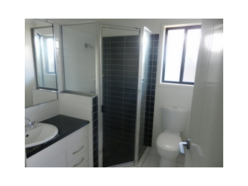 14 HELMSMAN DVE, Shoal Point QLD 4750